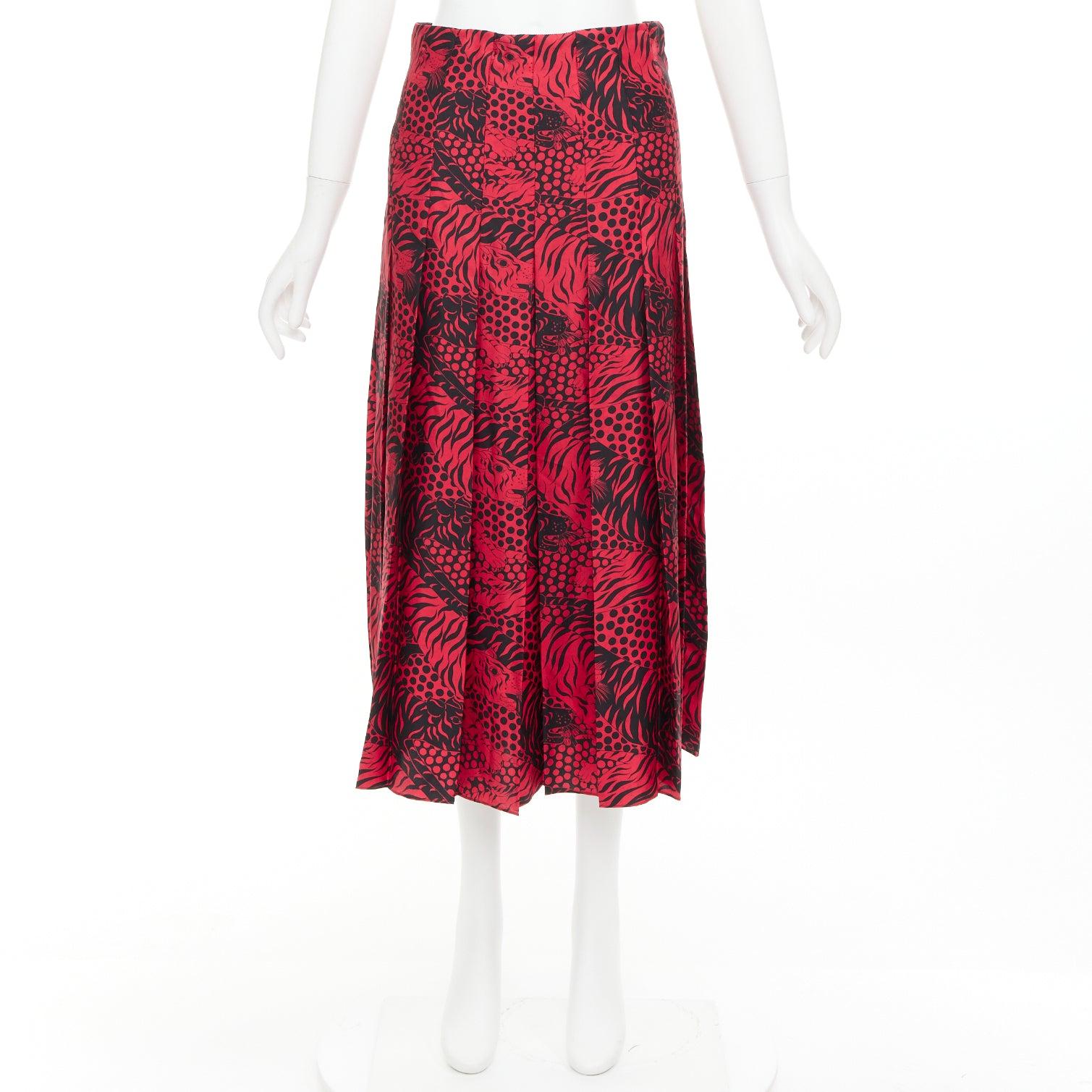 GUCCI 2018 Michele negro rojo 100% seda estampado tigre falda midi plisada IT38 XS en venta 4