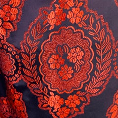 GUCCI 2018 Size 28 Red Black Jacquard Viscose Blend Joggers Shorts