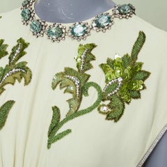 Robe longue GUCCI 2019 en jersey beige, à broderies florales en cristaux, coupe empire, taille S