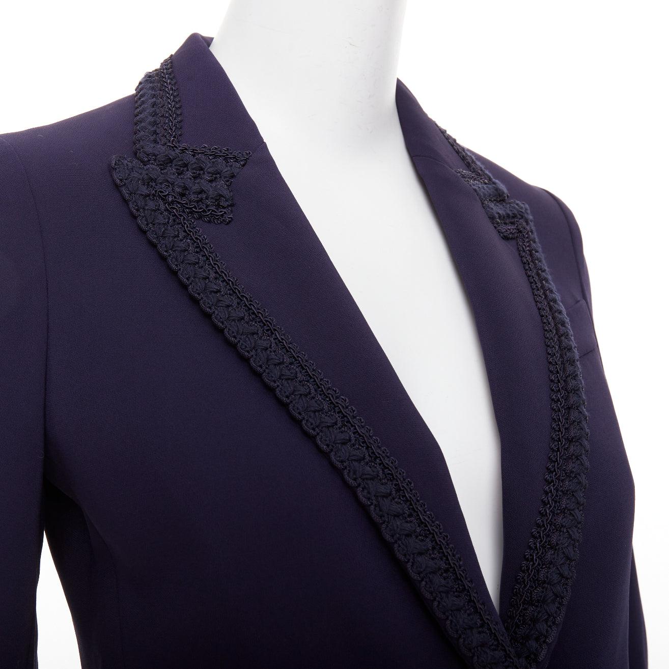GUCCI 2019 Passimentarie Trim Cady navy embroidery military trim blazer jacket IT36 XXS
Reference: AAWC/A01529
Brand: Gucci
Designer: Alessandro Michele
Model: PASSIMENTARIE TRIM CADY Blazer
Collection: AW 2019
Material: Viscose, Blend
Color: Navy,