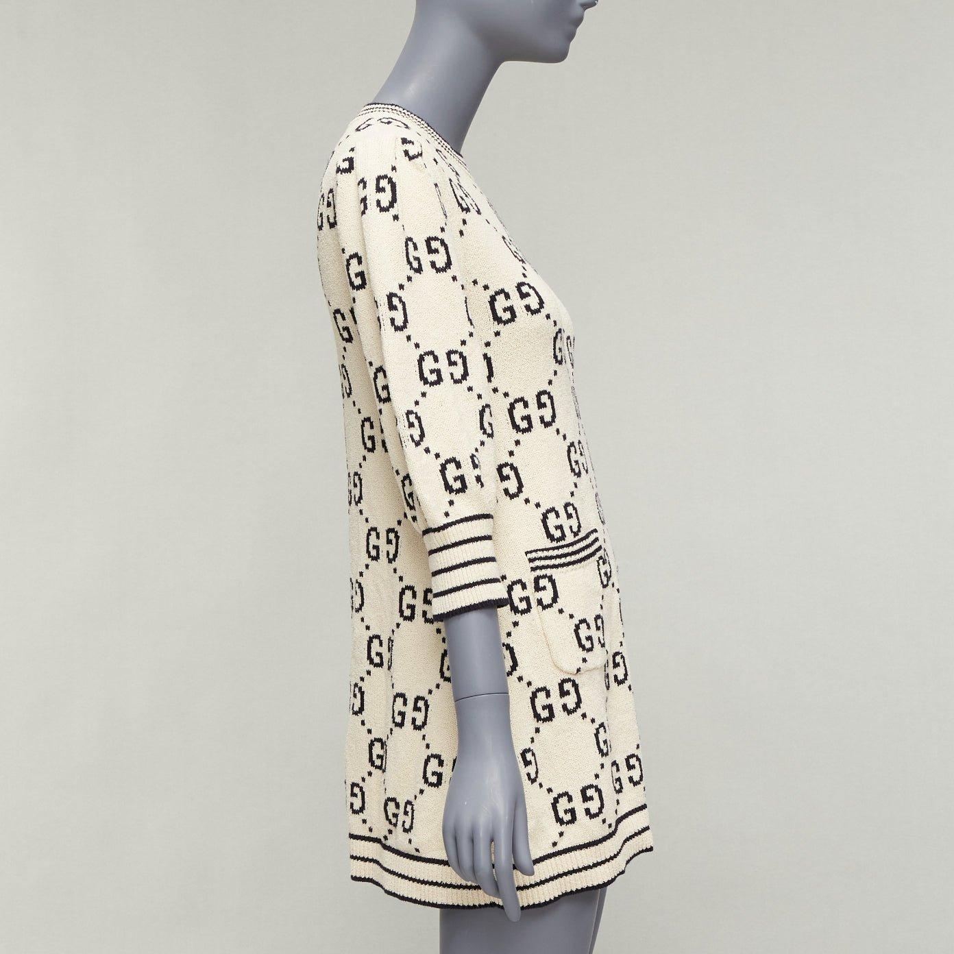GUCCI 2022 Cremefarbener Jacquard aus Baumwolle mit GG-Logo  Gestreiftes Rippenpullover-Kleid XS im Zustand „Hervorragend“ im Angebot in Hong Kong, NT