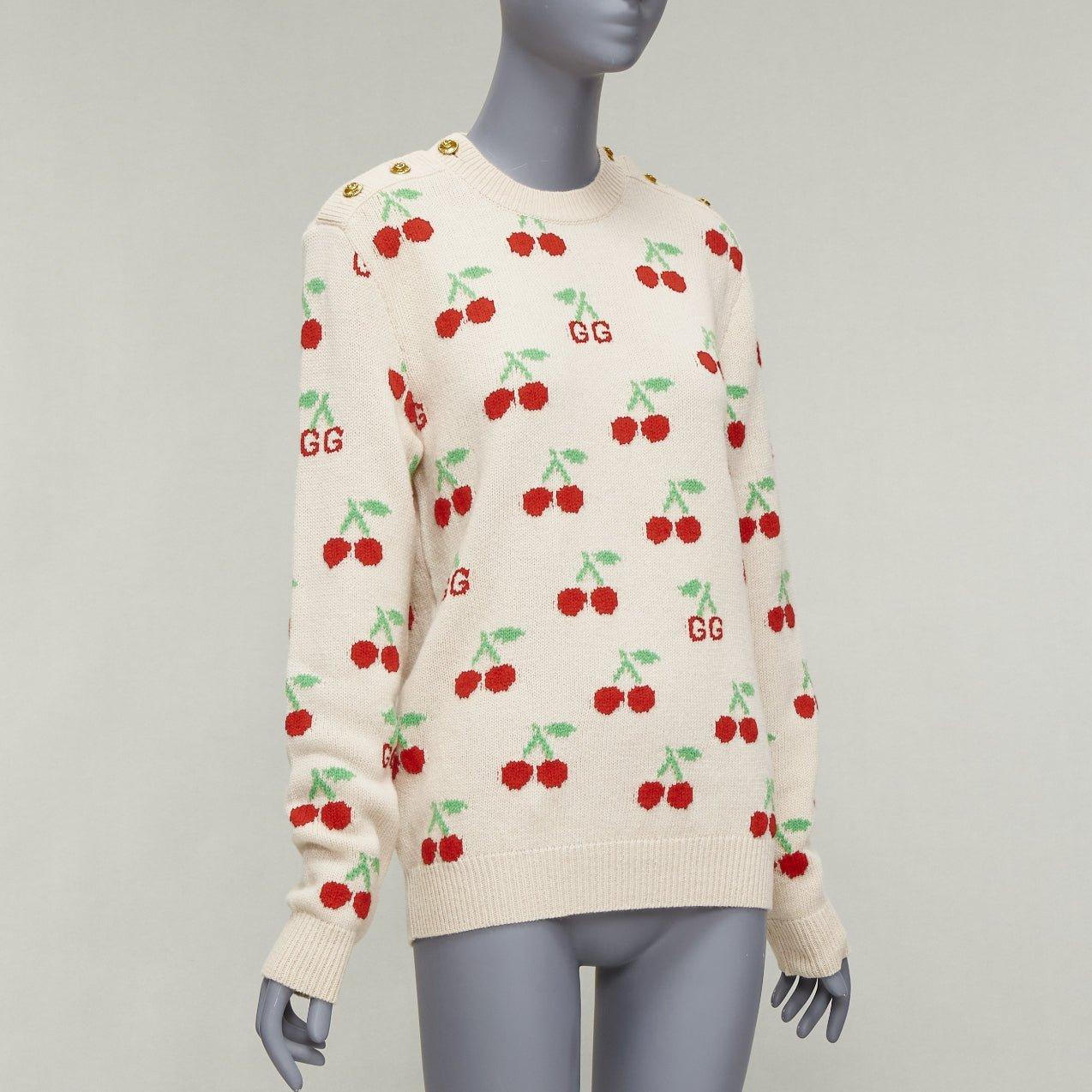 GUCCI 2023 beige red GG logo Cherries crew long sleeves sweater XS
Reference: AAWC/A00648
Brand: Gucci
Collection: 2023
Material: Wool
Color: Cream, Red
Pattern: Cartoon
Closure: Button
Extra Details: Long sleeve knit wool sweater in beige. Jacquard