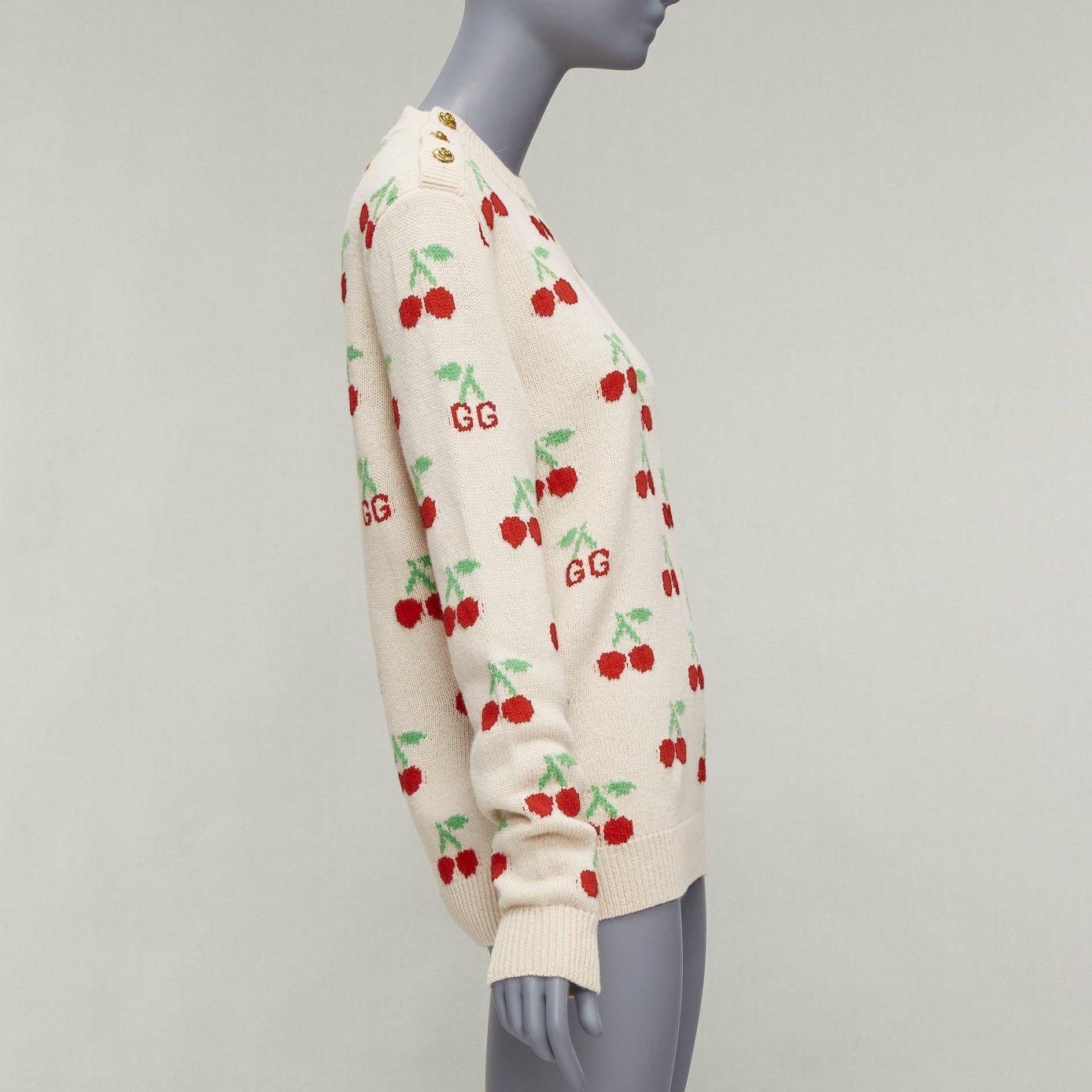GUCCI 2023 beige red GG logo Cherries crew long sleeves sweater XS In Excellent Condition For Sale In Hong Kong, NT
