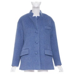 Manteau évasé GUCCI collection défilé 2024, en laine et mohair bleu, boutons dans le dos, fente arrière, taille IT38 S