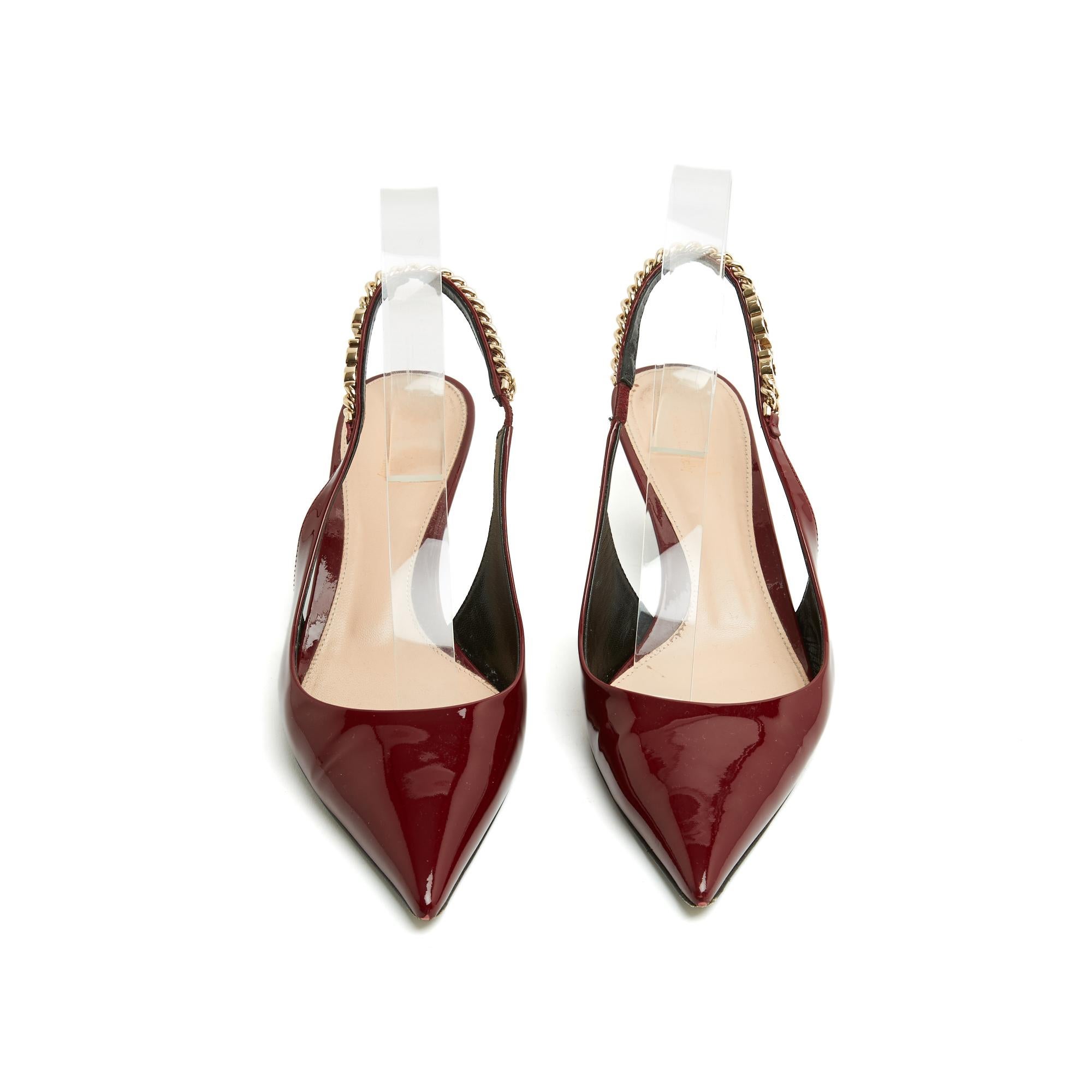 Gucci 2025 Escarpins Signoria EU38.5 Burgundy Patent Leather Slingback UK5.5 US8 In Excellent Condition In PARIS, FR