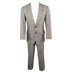 GUCCI 38 Black & White Houndstooth Wool / Silk Notch Lapel Suit