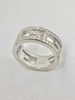 Gucci "3G Logo" Diamond and 18 Karat Gold Ring