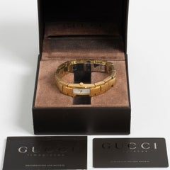 Gucci 4600L, chapado en oro, caja de acero inoxidable, c155 de pulsera, caja y papeles, 2001