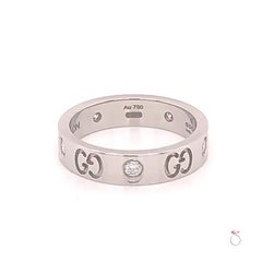 Gucci 5 Diamond Icon Band Ring, 18 Karat White Gold 0.30 Carat