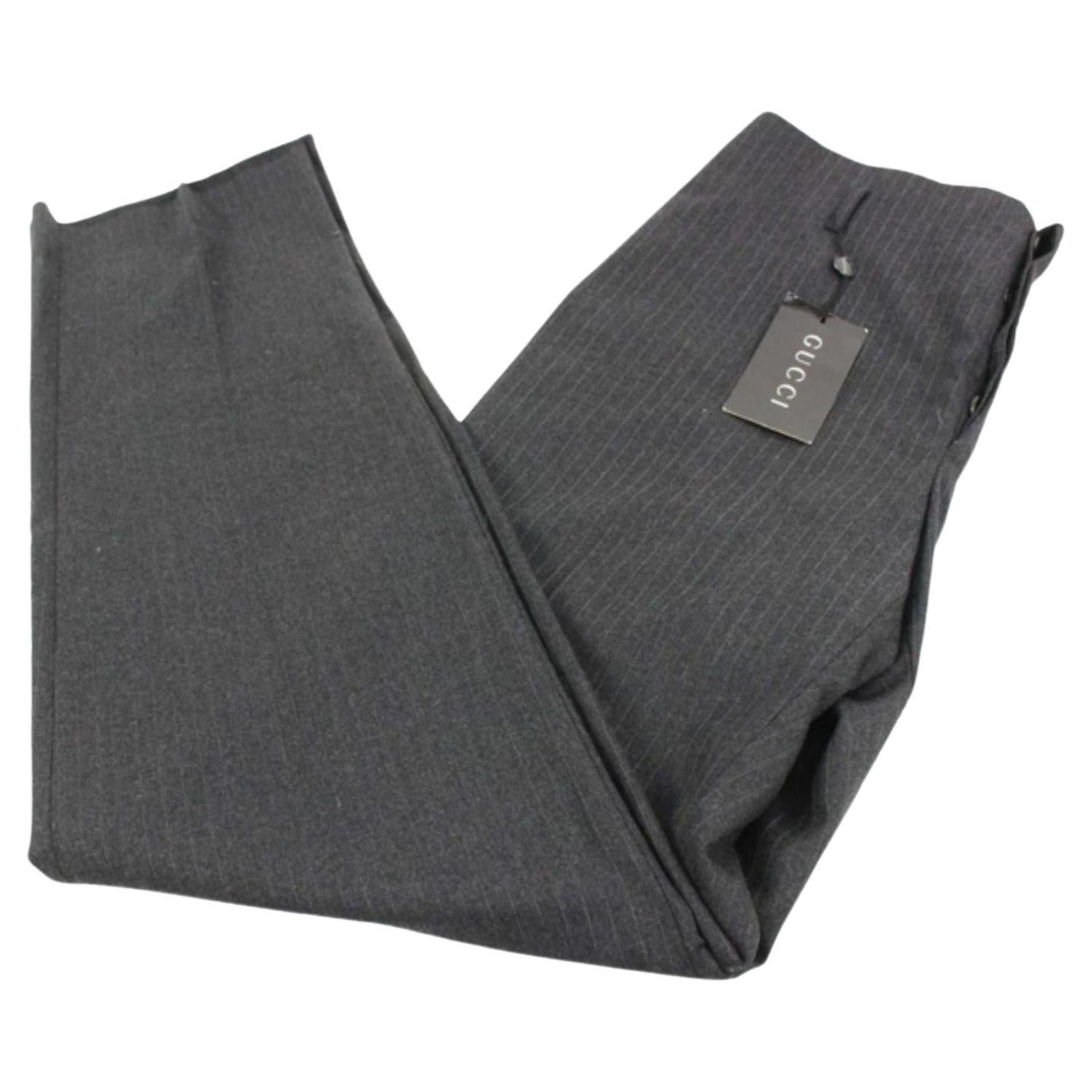 Straight jeans Louis Vuitton Black size 42 FR in Cotton - 25171794