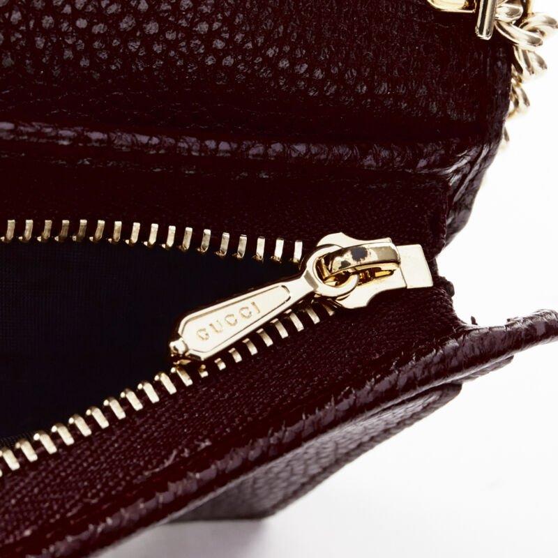 Gucci 570660 Zumi rosso bordeaux GG Horsebit portafoglio bi-fold con catena mini borsa in vendita 3
