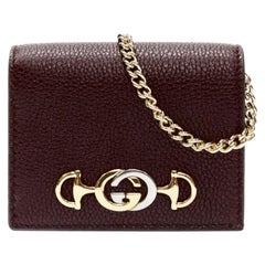 GUCCI 570660 Zumi burgundy red GG Horsebit bi-fold wallet on chain mini bag