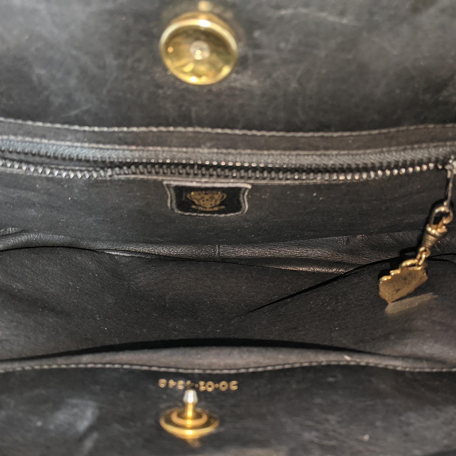 Gucci 70s Vintage Black Leather Interlocking G Shoulder Bag 1