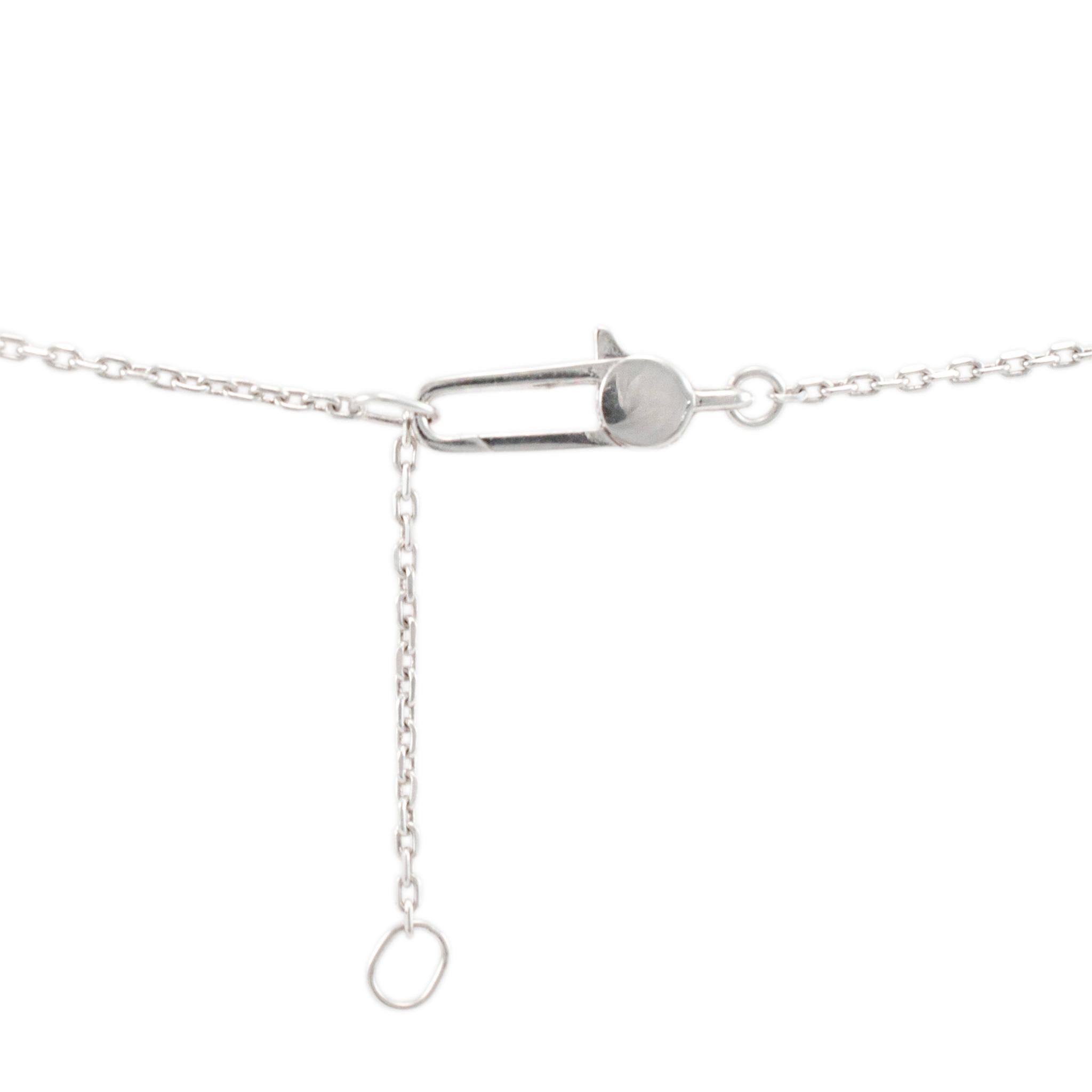 Women's Gucci 925 Sterling Silver Ladies Square Tag Pendant Necklace For Sale