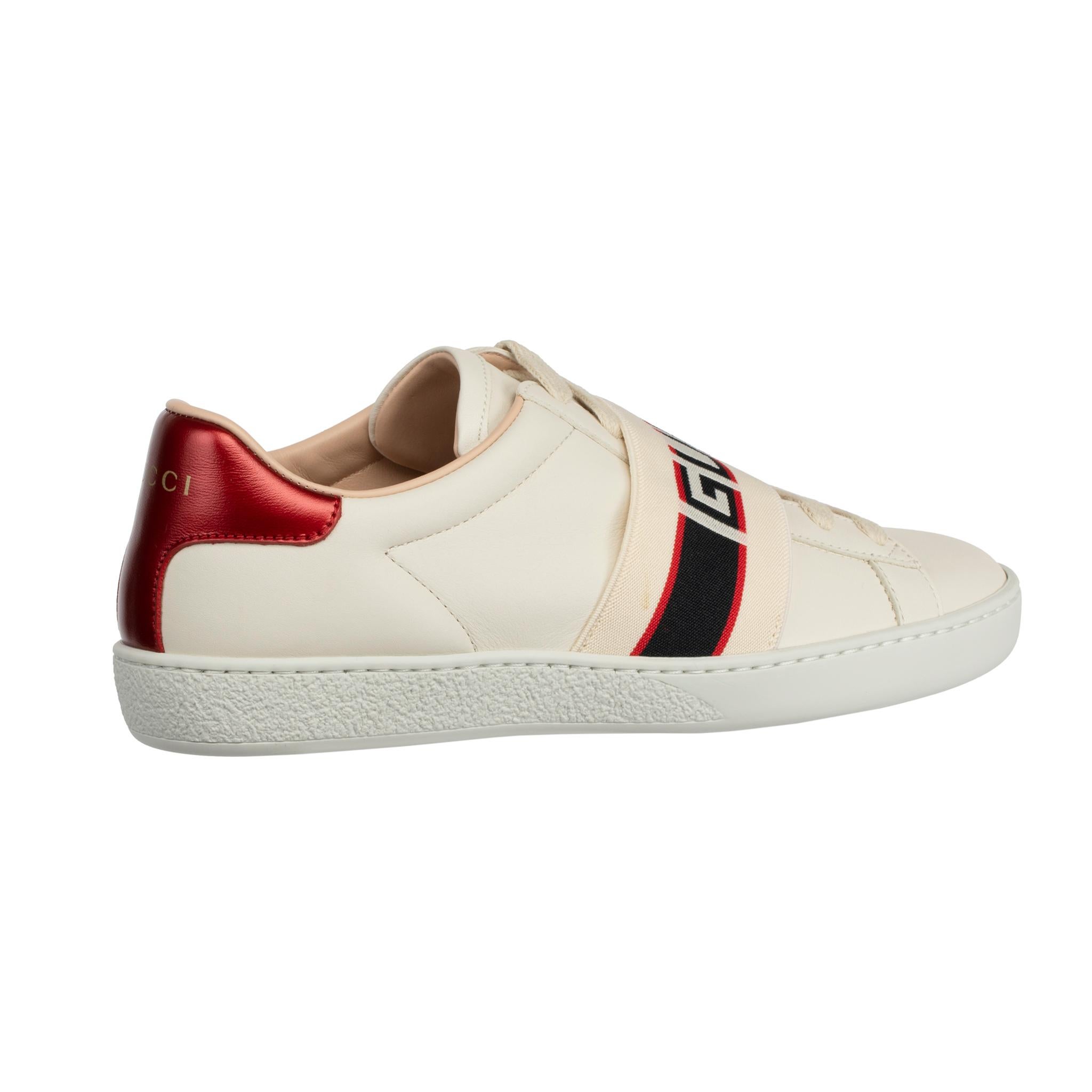 Gucci Ace Turnschuhe in Off-White & Metallic Rot 35.5 IT im Angebot 1