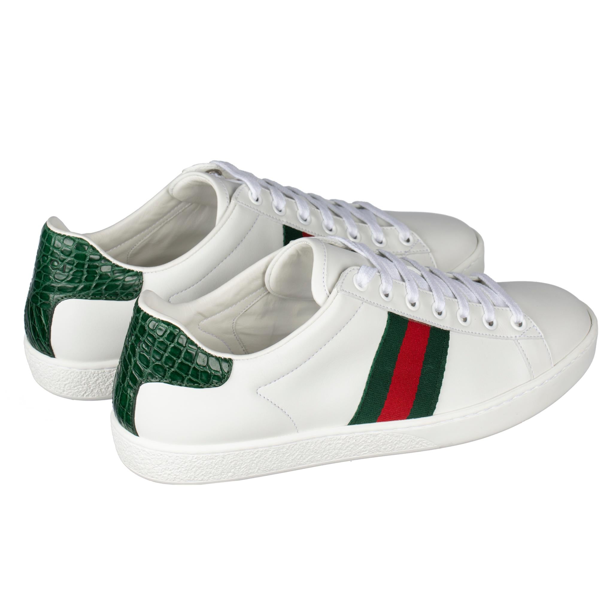 Gucci Ace Sneaker White Green & Red Stripe 38 IT In Excellent Condition In DOUBLE BAY, NSW