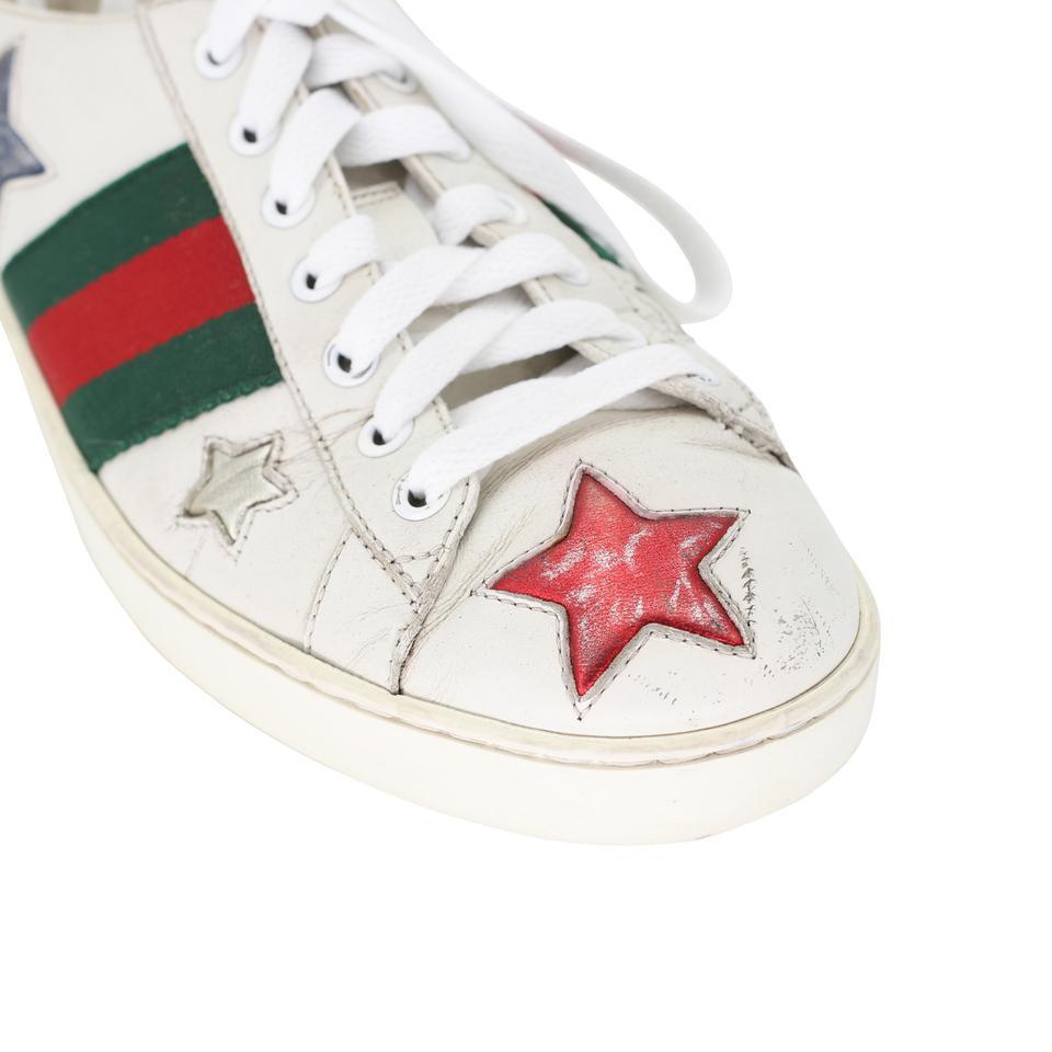 Gucci Ace Stars Embellished 7.5 Leather Low Trainer Men's Sneakers GG-0819P-0003 In Good Condition For Sale In Downey, CA