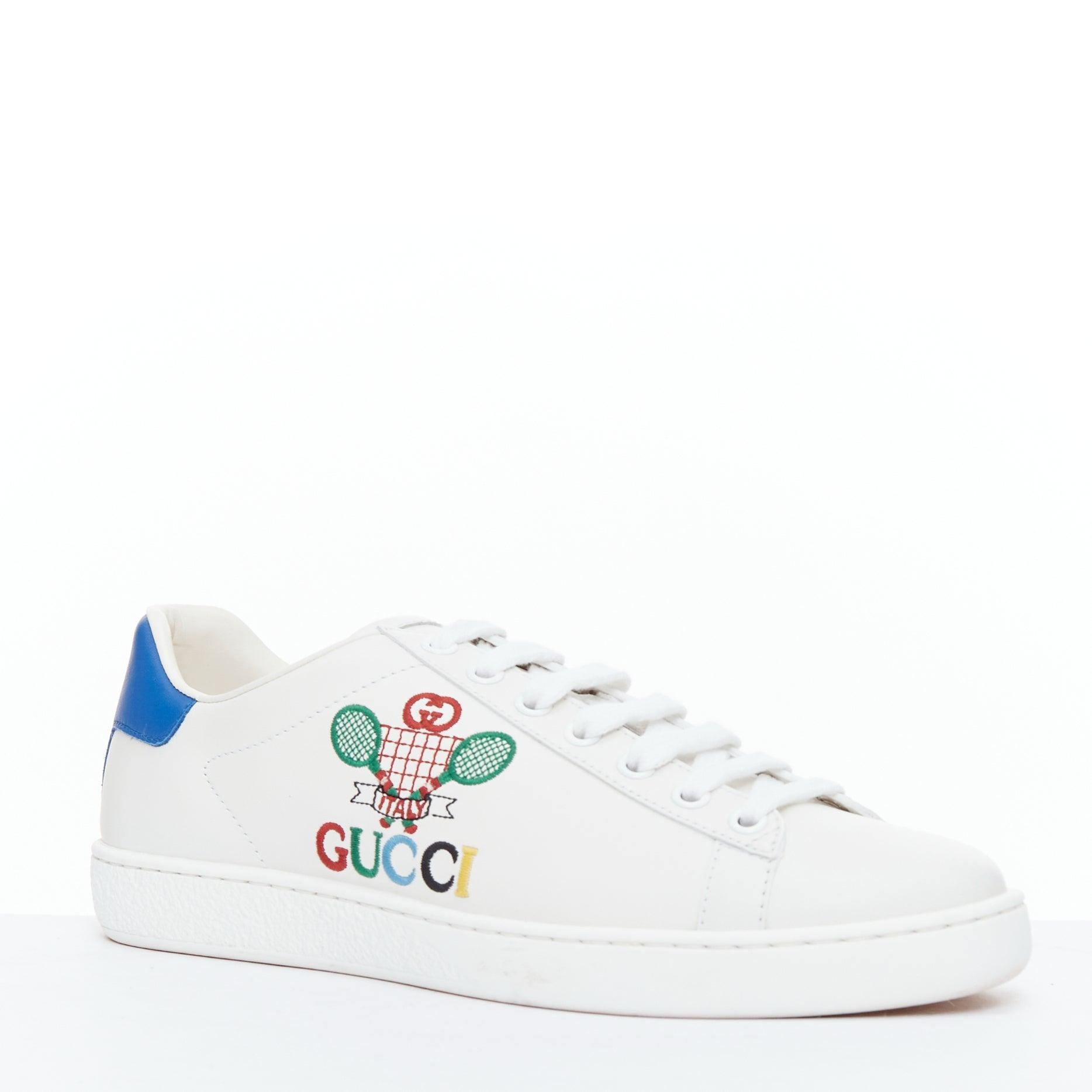 GUCCI Ace Tennis white embroidered logo low top sneakers EU37
Reference: KYCG/A00109
Brand: Gucci
Designer: Alessandro Michele
Model: Ace Tennis
Material: Leather
Color: White, Blue
Pattern: Solid
Closure: Lace Up
Lining: White Leather
Made in: