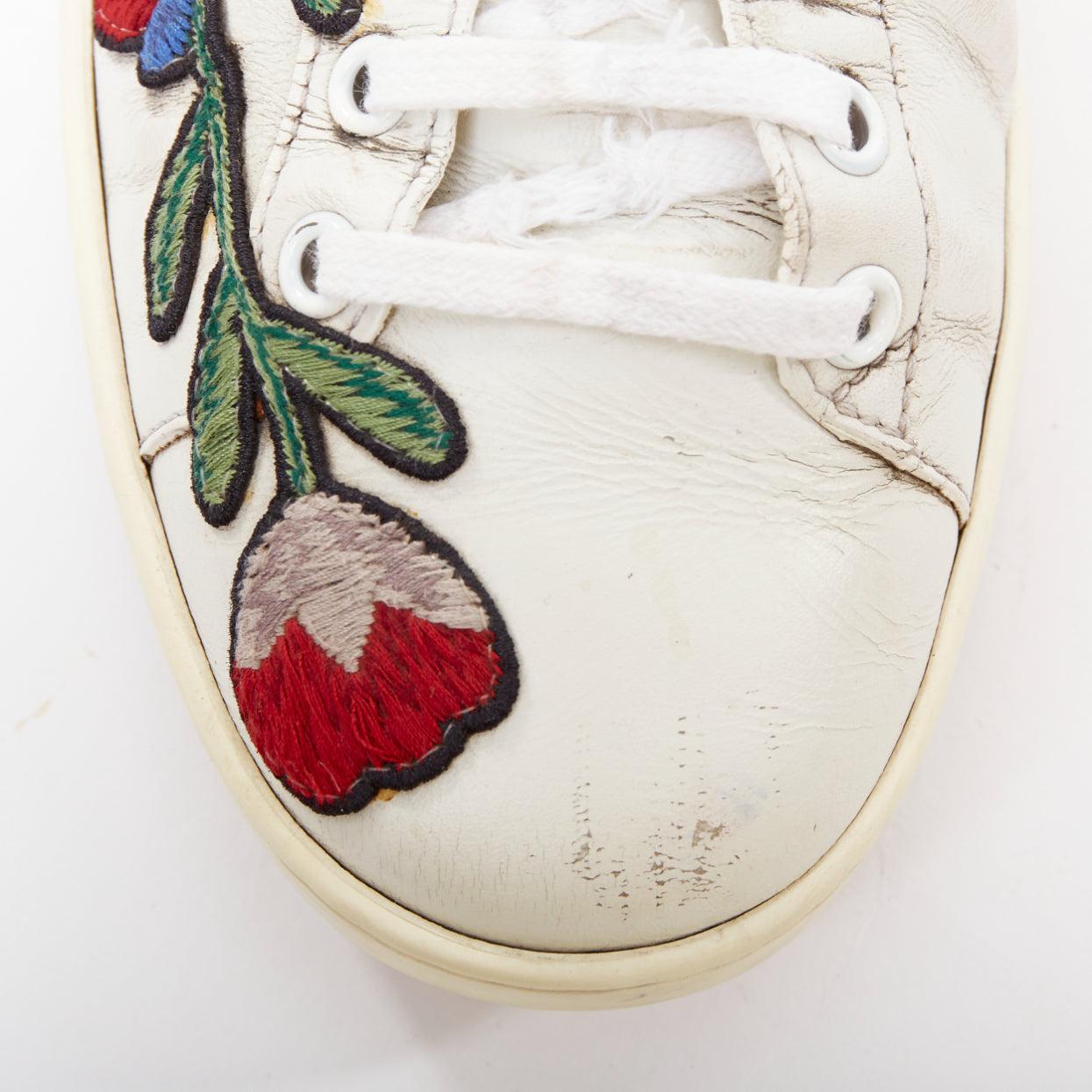 Gucci Ace, scarpe da ginnastica in pelle bianca e rosa con ricamo floreale, EU37.5 in vendita 1