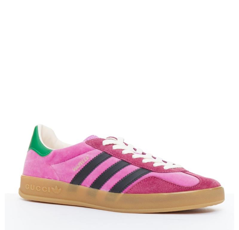 GUCCI ADIDAS Alessandro Michele Gazelle pink velvet green sneakers UK7.5 EU41.5
Reference: BNAY/A00022
Brand: Gucci
Designer: Alessandro Michele
Model: Gazelle
Collection: Adidas
Material: Velvet, Leather
Color: Pink, Green
Pattern: Striped
Closure: