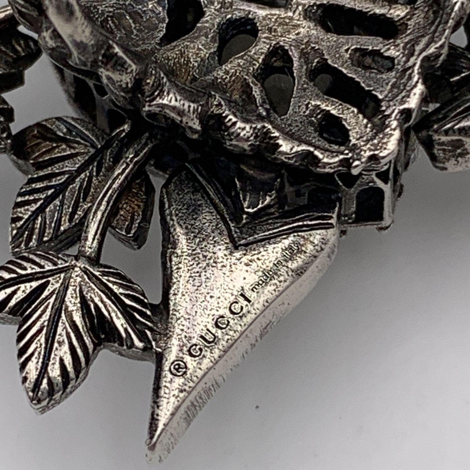 Gucci Aged Silver Metal Brass Crystal Statement Ring Size M For Sale 2