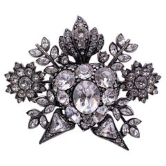 Gucci Aged Silver Metal Brass Crystal Statement Ring Size M