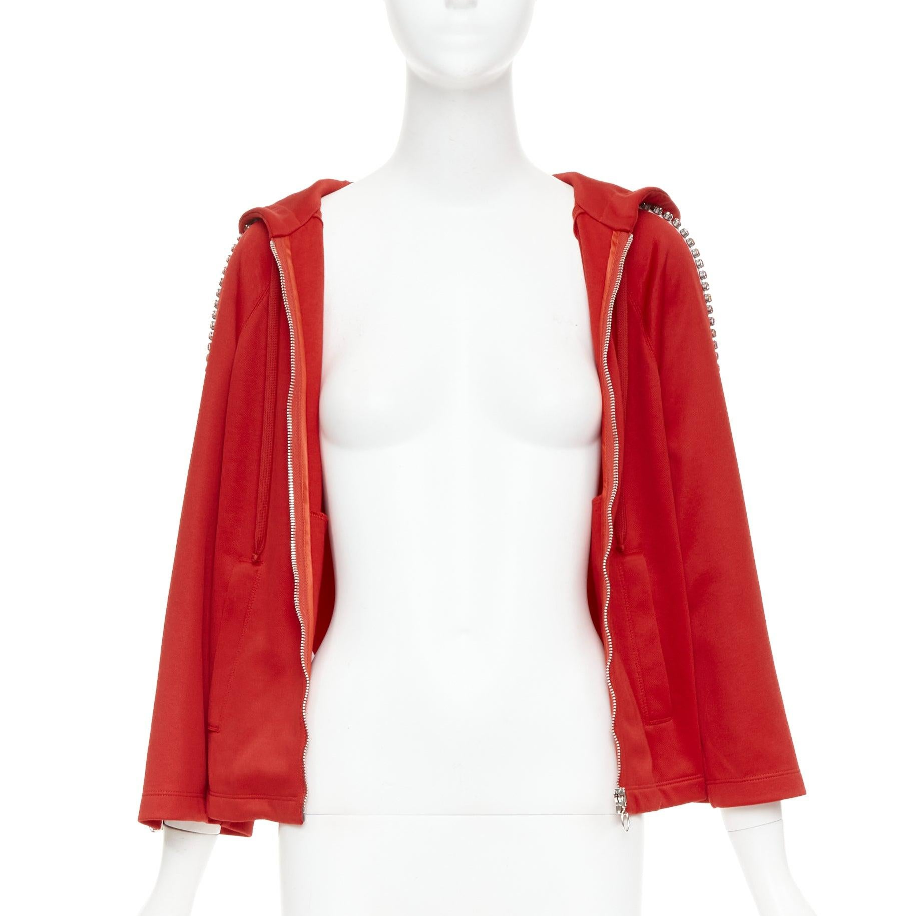 GUCCI Alessandro Michele 2018 rot Strass Kristall ausgestellte Trainingsjacke XS (Rot) im Angebot