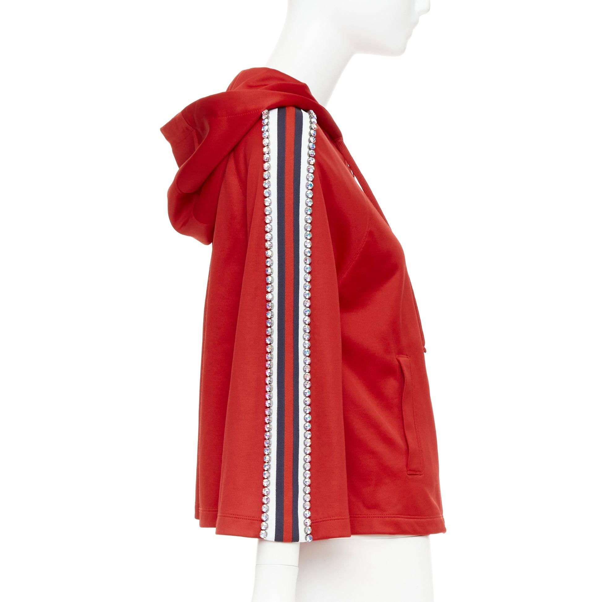 GUCCI Alessandro Michele 2018 rot Strass Kristall ausgestellte Trainingsjacke XS Damen im Angebot