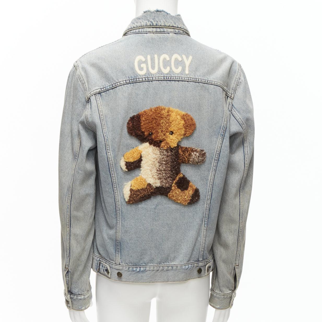 GUCCI Alessandro Michele brown Teddy back blue washed denim jacket IT48 M
Reference: JSLE/A00004
Brand: Gucci
Designer: Alessandro Michele
Material: Denim
Color: Blue, Brown
Pattern: Solid
Closure: Button
Extra Details: GUCCY logo at back with teddy