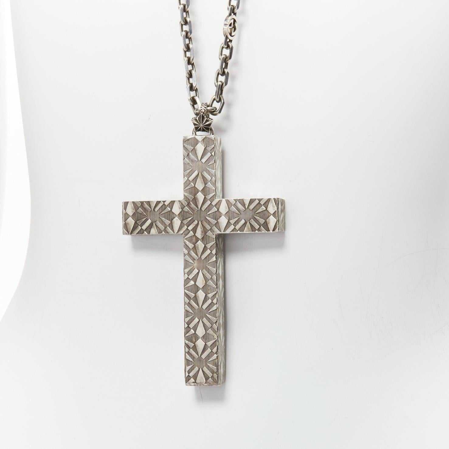 rare GUCCI Alessandro Michele GG logo sterling silver oversized Byzantine textured cross chain necklace
Reference: TGAS/D00533
Brand: Gucci
Designer: Alessandro Michele
Material: Metal
Color: Silver
Pattern: Geometric
Extra Details: Gg logo at
