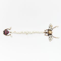GUCCI ALESSANDRO MICHELE gold crystal enamel Bee faux pearl GG logo bracelet