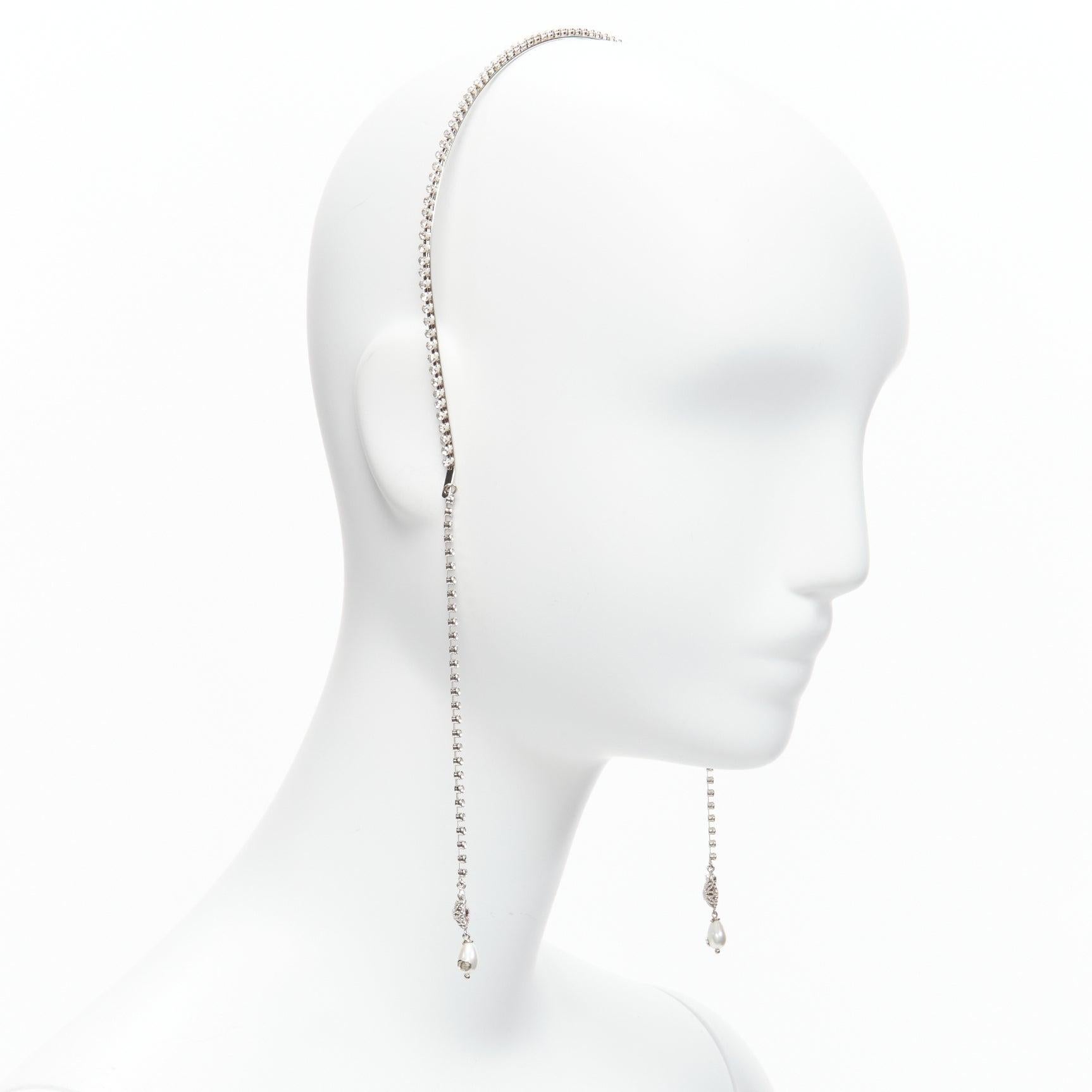 Gray GUCCI Alessandro Michele pink heart crystal GG logo pearl charm hairband For Sale