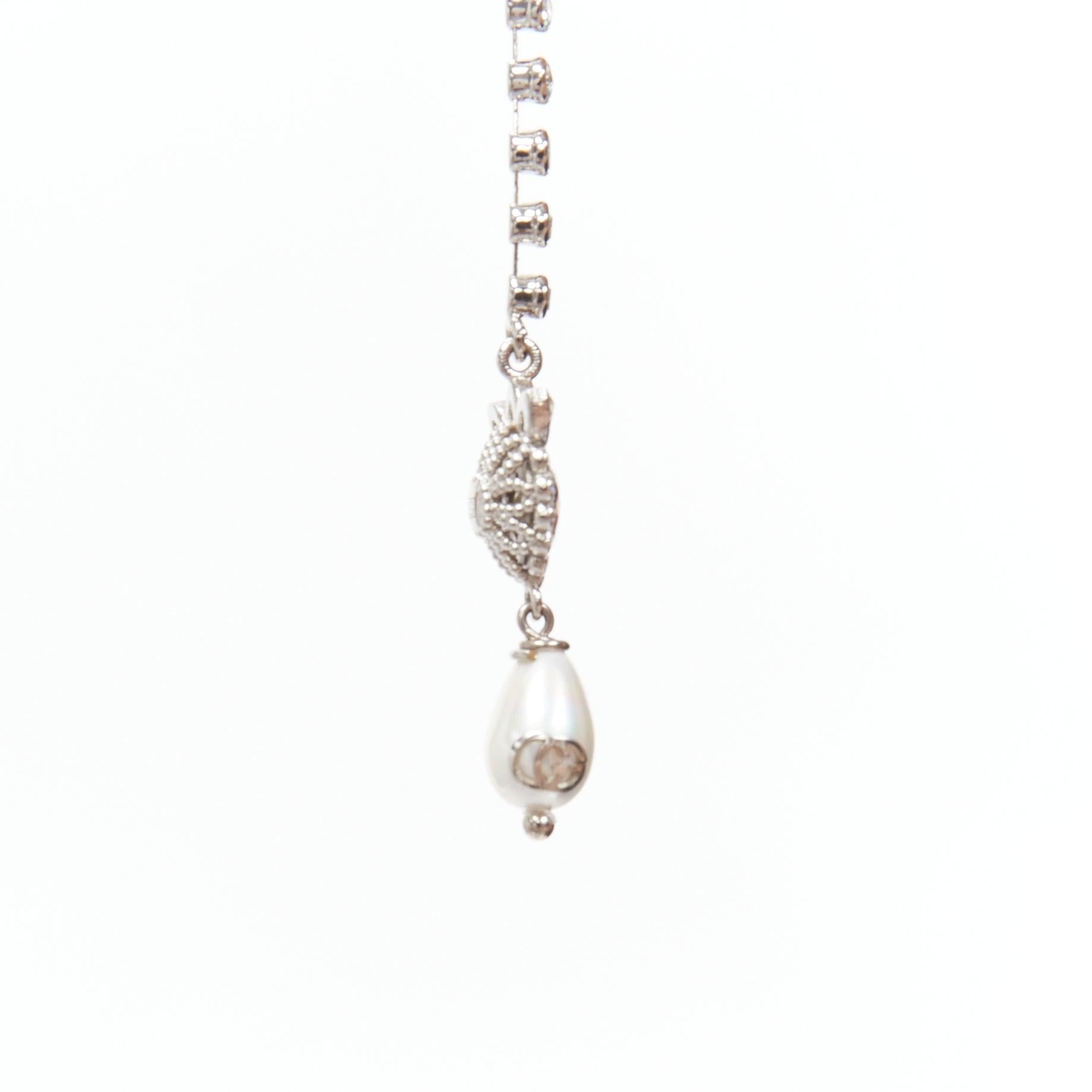 GUCCI Alessandro Michele Rosa Herzkristall-Logo-Perlen-Haarband mit baumelndem Anhänger im Angebot 5