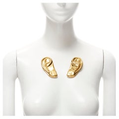 GUCCI Alessandro Michele Laufsteg Gold Metall Surrealistische Ohrnadelbrosche Paar