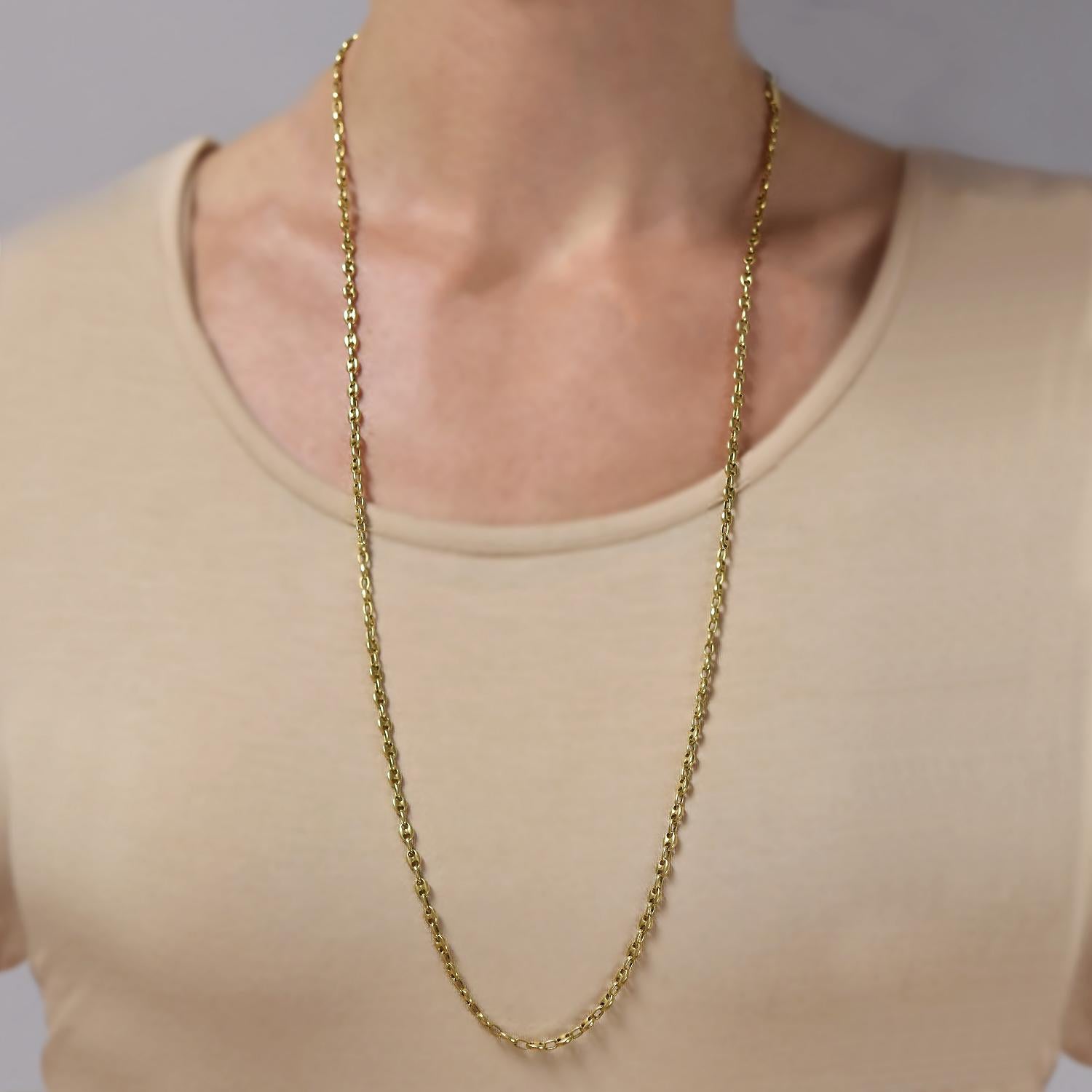 Contemporary Gucci Anchor Link Chain Necklace