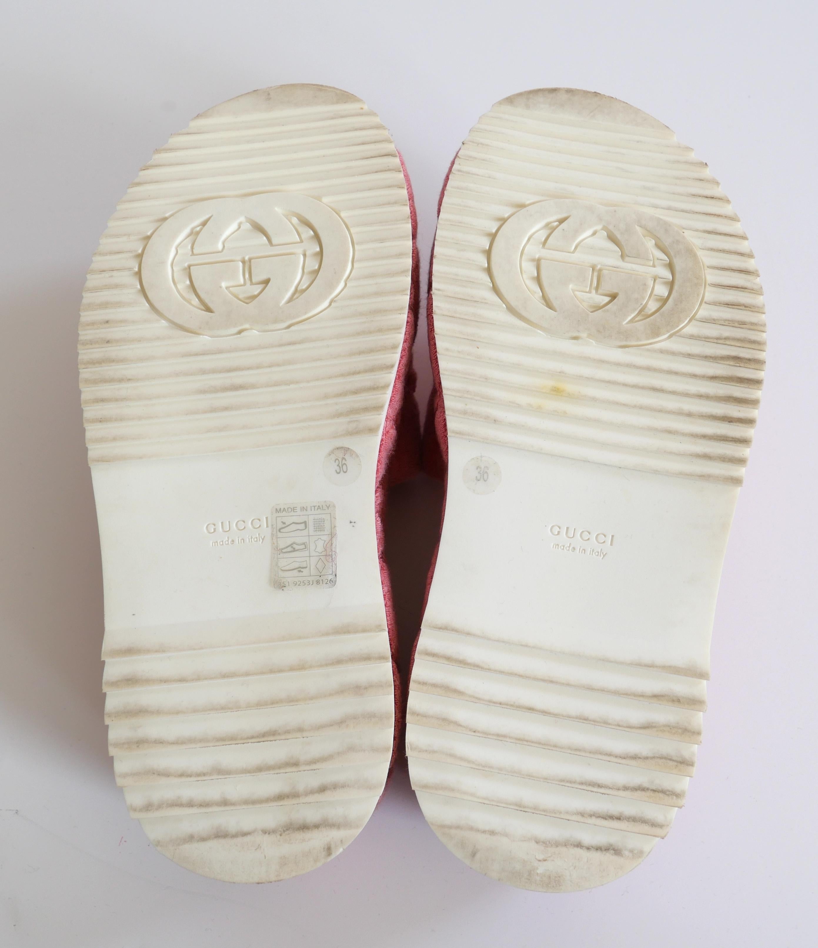 Gucci - Angelina GG - Slides à plateforme rose en vente 2