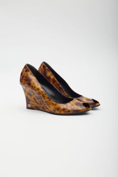 Gucci Animal Print G Logo Patent Wedges (10B)