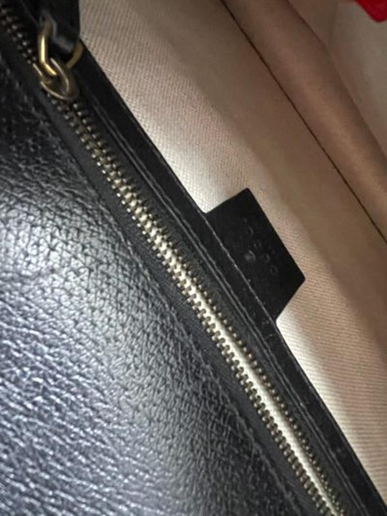 Gucci Animalier Shoulder Bag in Rigid Black Leather with Golden Hardware 4
