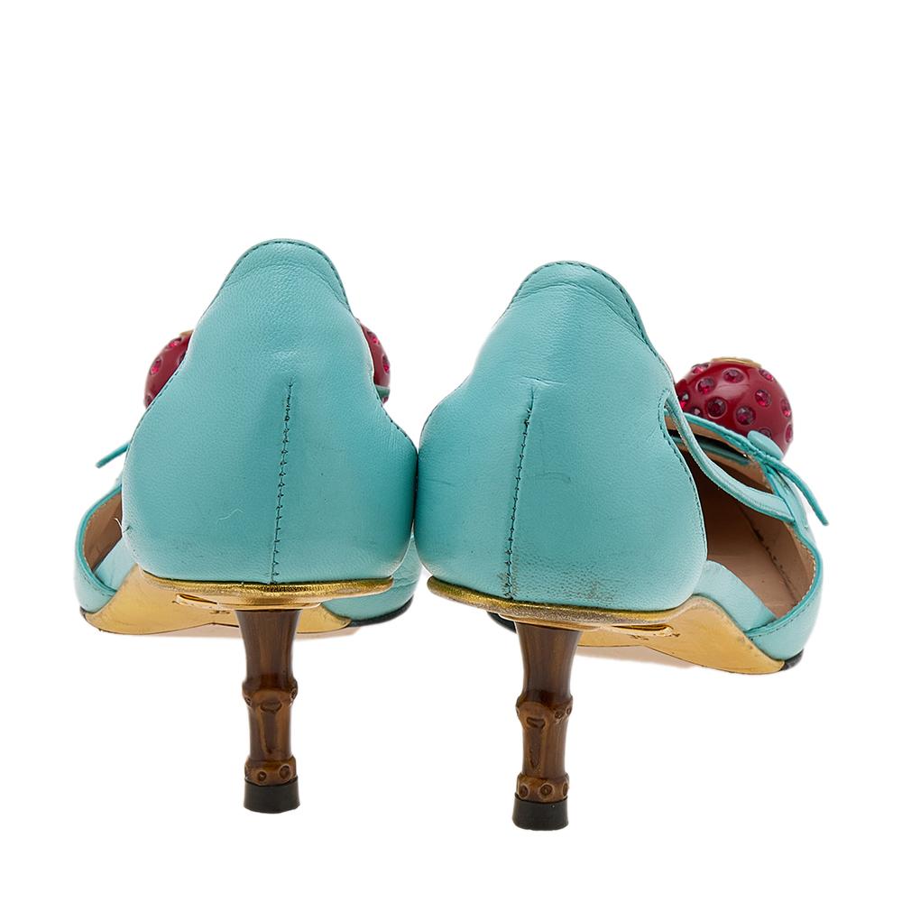 Gucci Aqua Blue Leather Unia Cherry Bamboo Heel Pointed Toe Pumps Size 35 In Good Condition For Sale In Dubai, Al Qouz 2