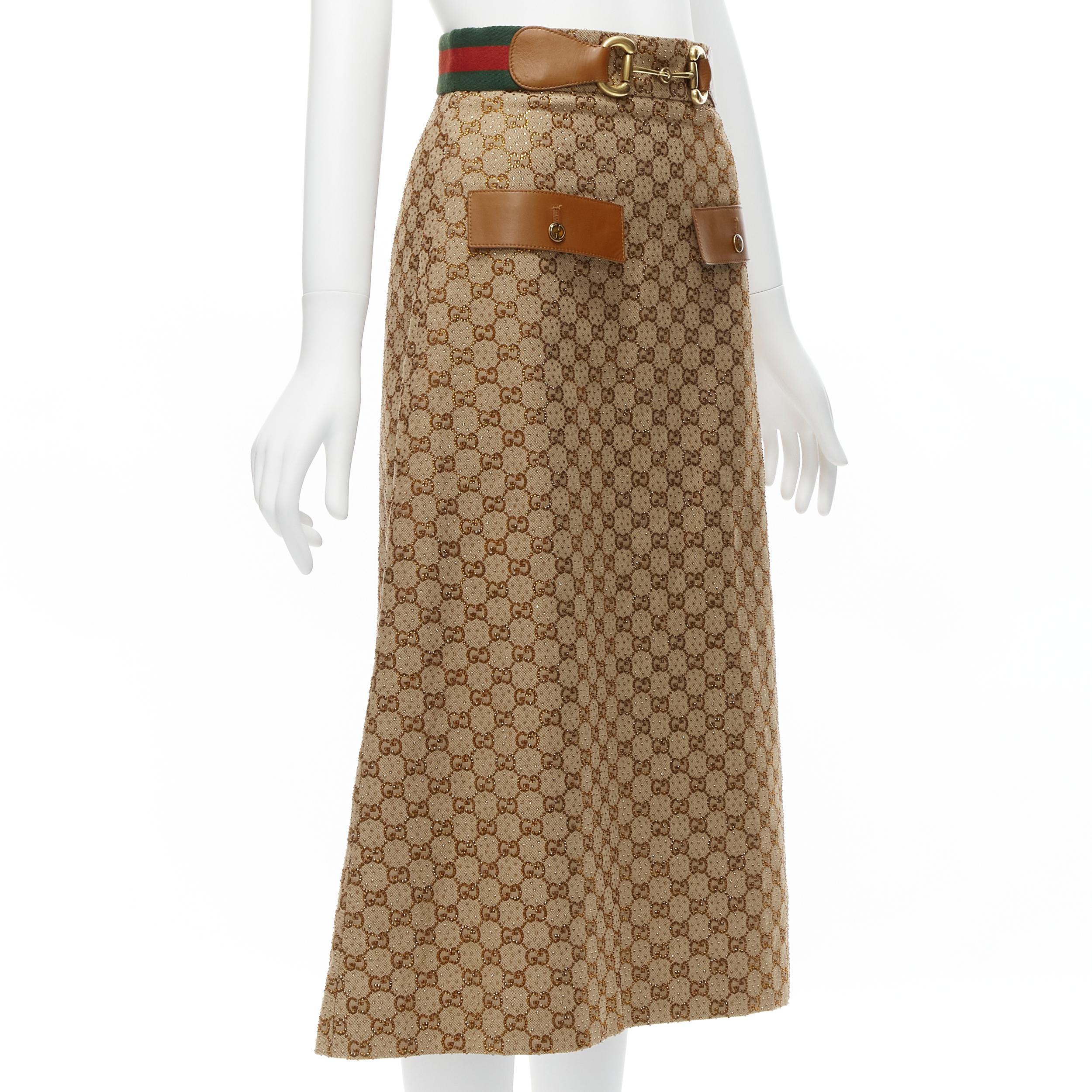 Brown GUCCI Aria GG monogram crystal brown leather horsebit A-line midi skirt IT38 XS For Sale