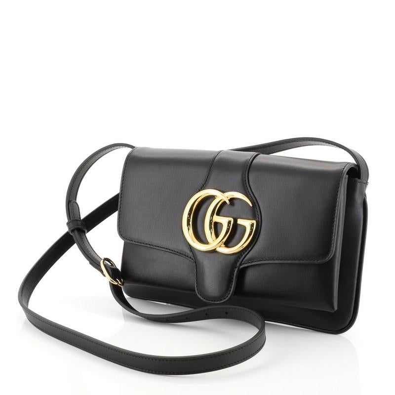 Gucci Arli Shoulder Bag Leather Small, crafted from black leather In Excellent Condition In NY, NY