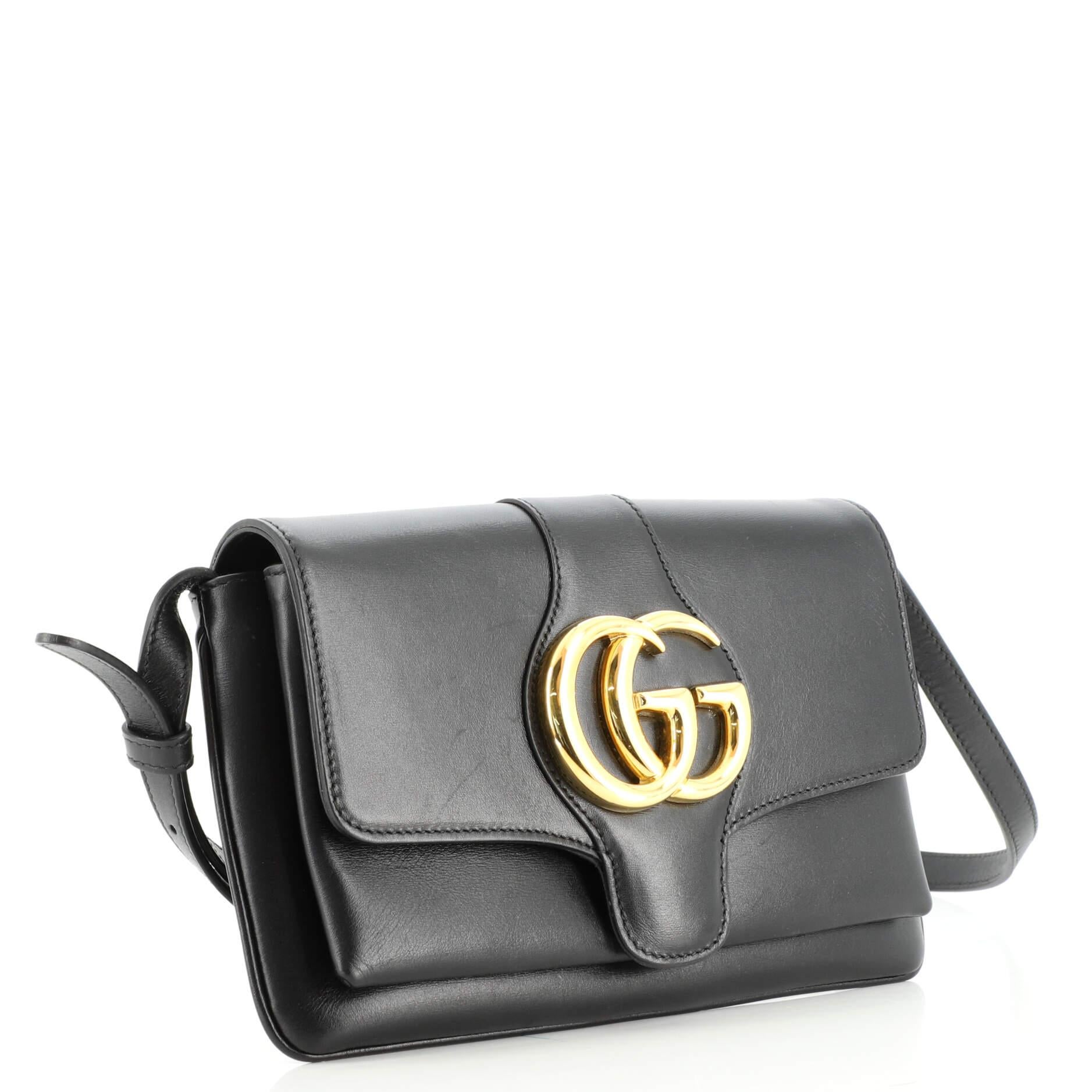 Gucci Arli Shoulder Bag Leather Small In Good Condition In NY, NY