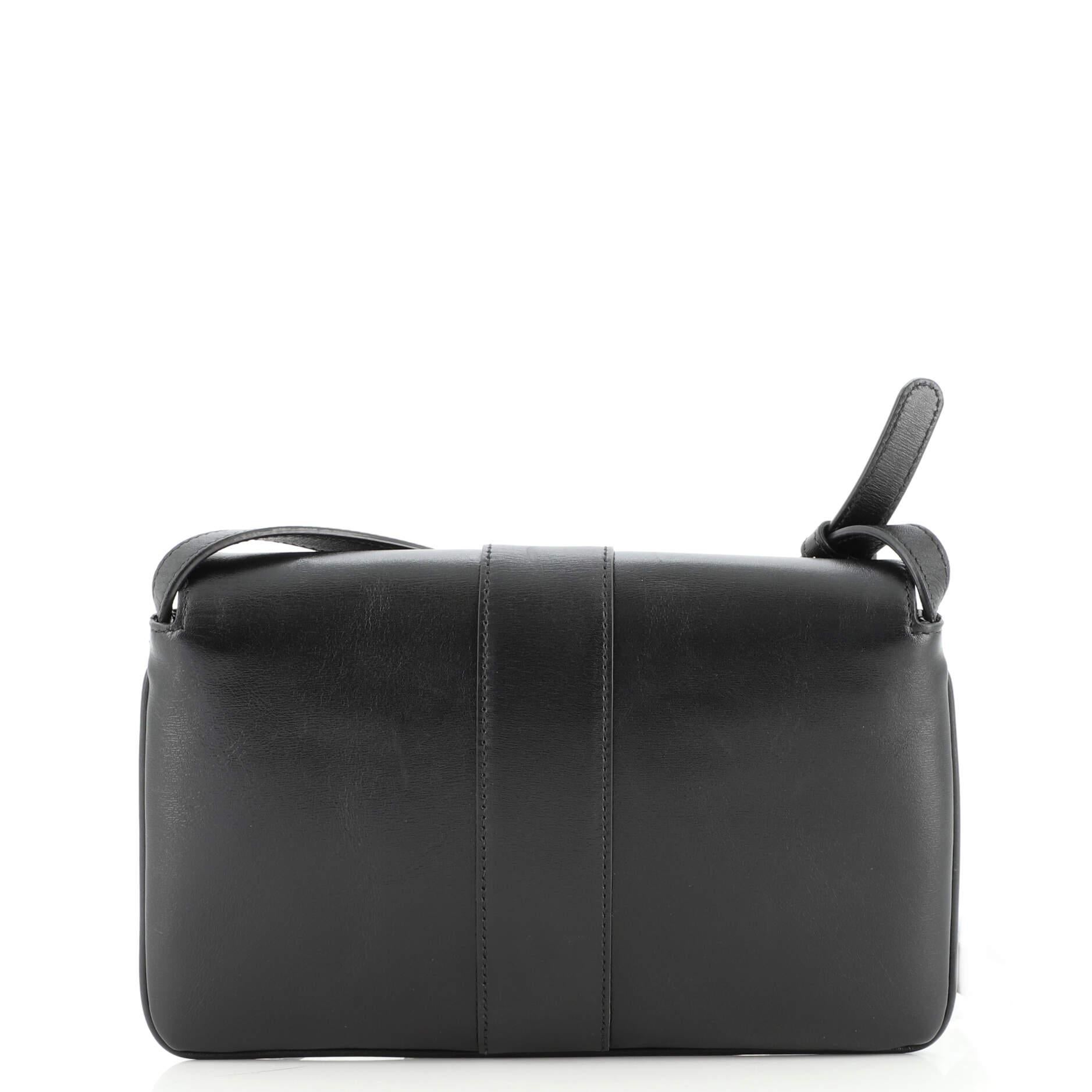 Women's or Men's Gucci Arli Shoulder Bag Leather Small