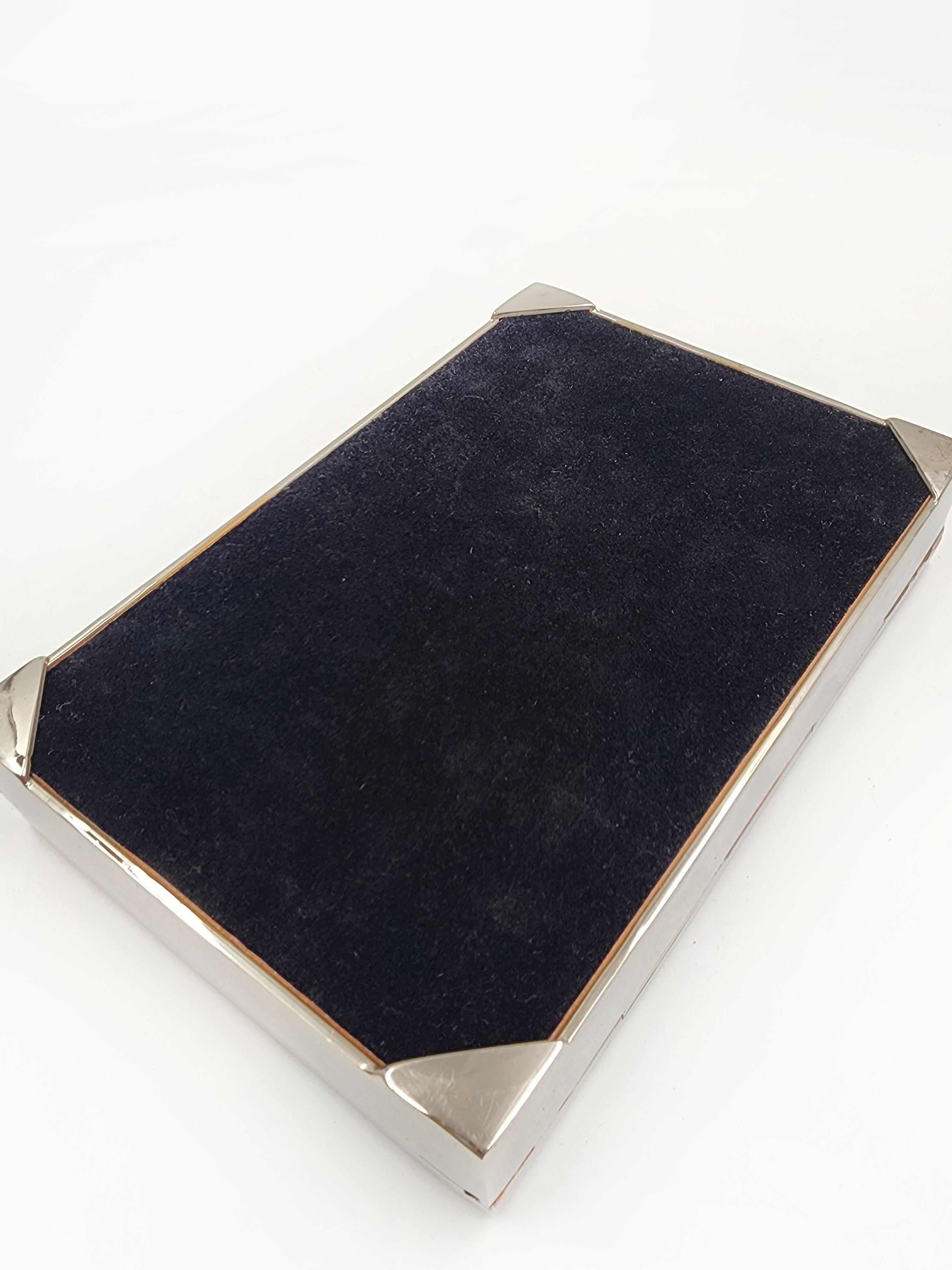 Estuche de tabaco de metal plateado Art Déco Gucci Metal en venta