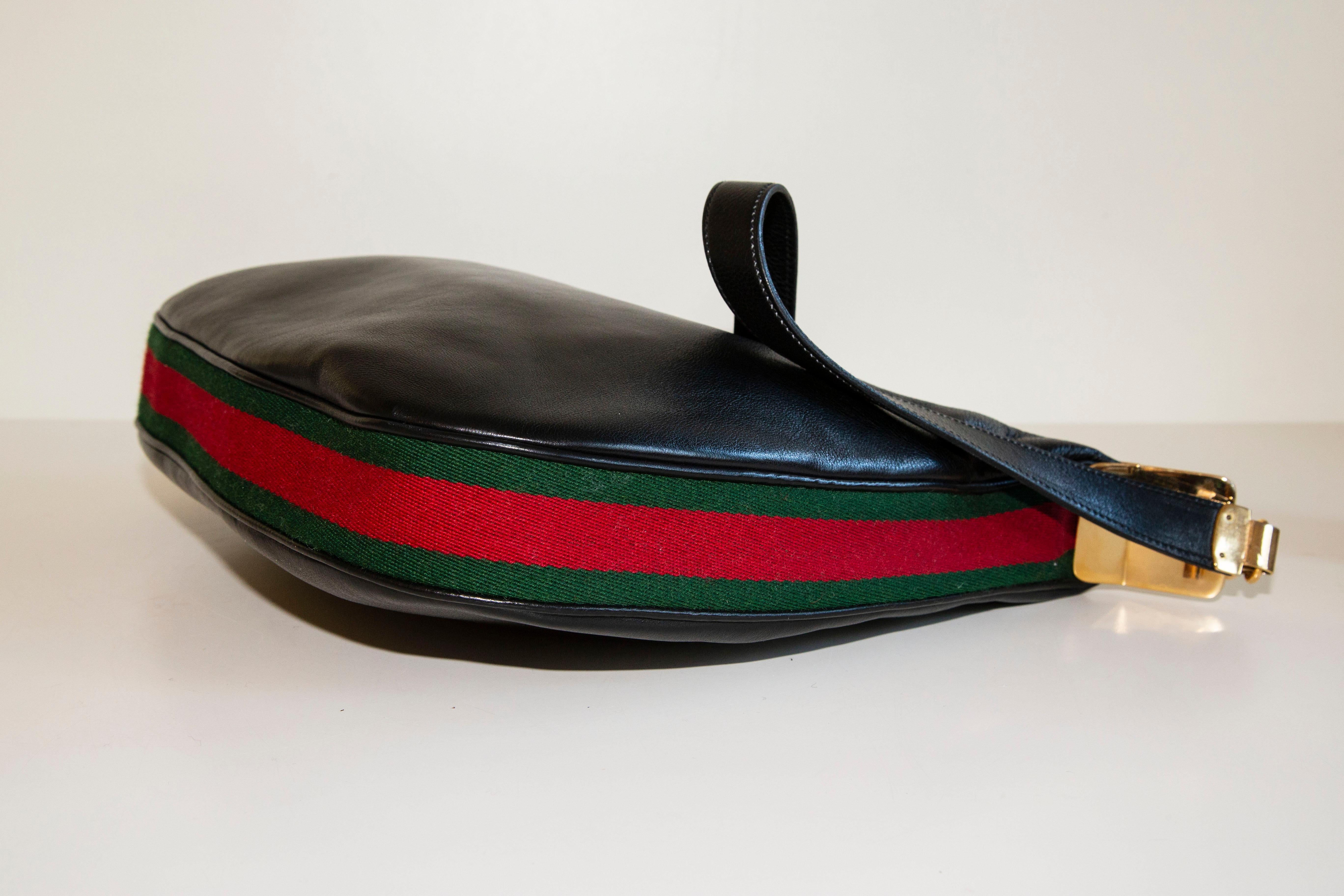 Gucci Attache Large Shoulder Bag Gucci Signature Race Strap Black Leather 1960s 5