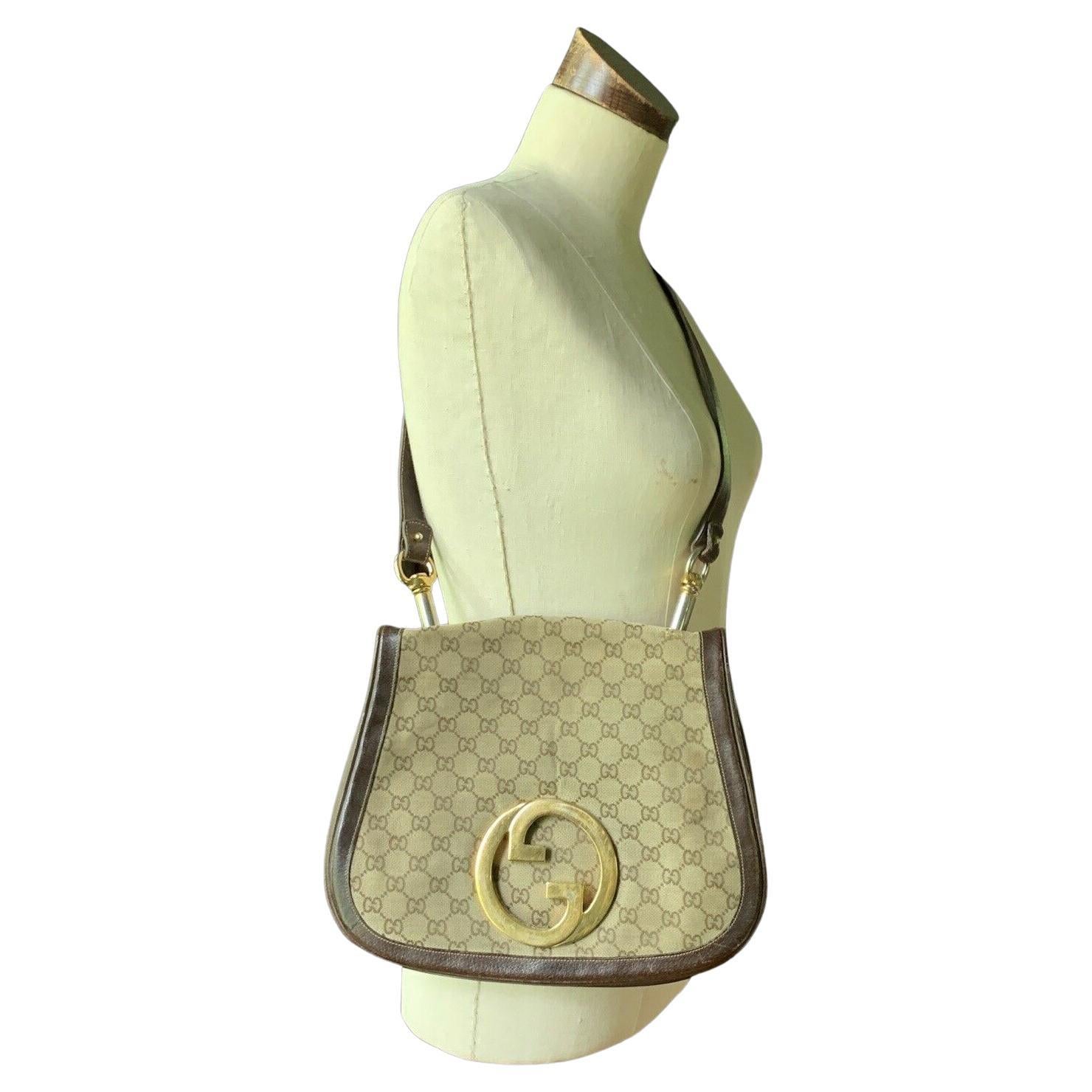 GUCCI Authentic RARE Leather GG Logo VINTAGE 1970s Handbag Purse Crossbody ITALY For Sale