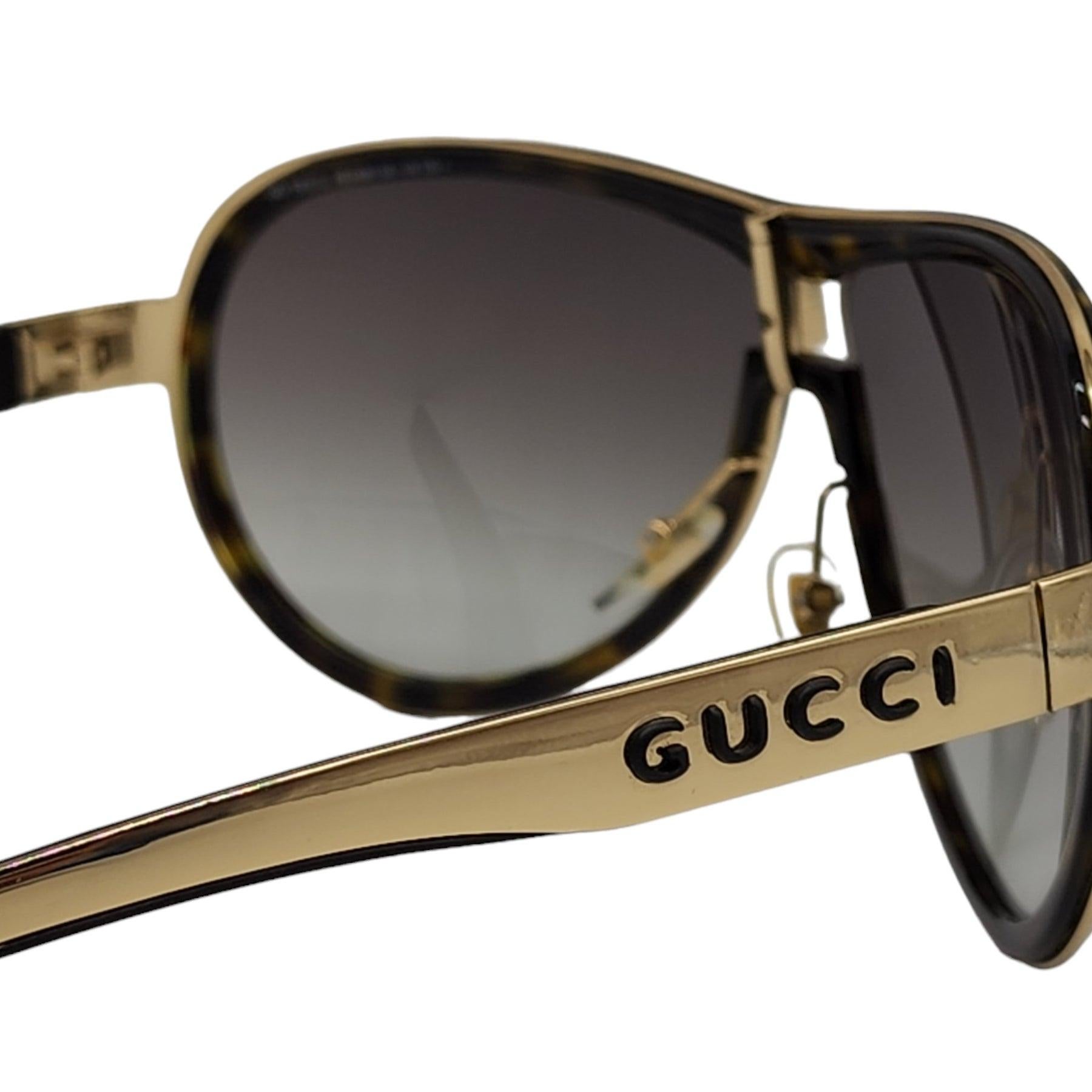 Gray Gucci Aviator Sunglasess  in Gold Color with Logo on Both Sides For Sale