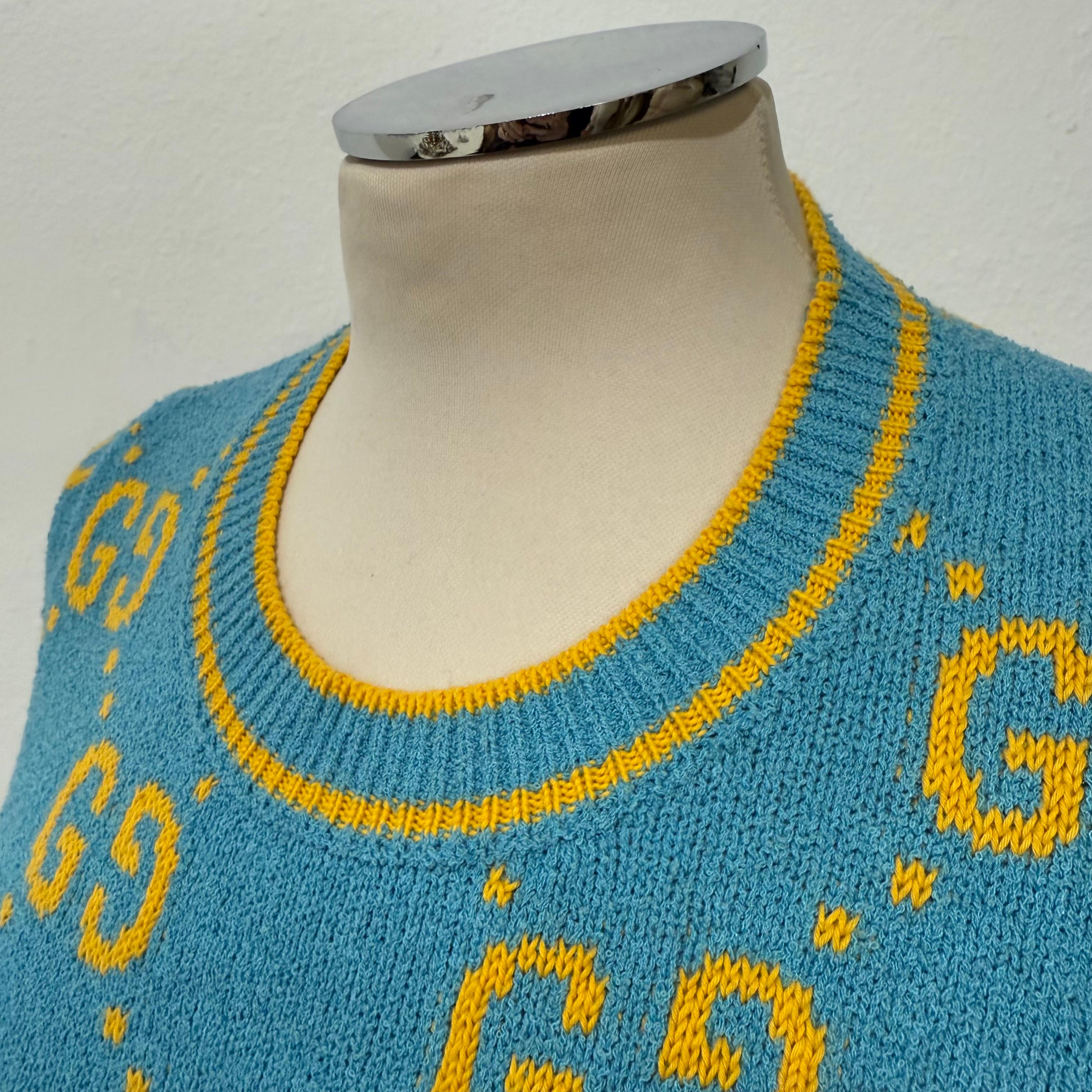 Bleu Pull GG bleu azur et jaune de Gucci Taille XS en vente