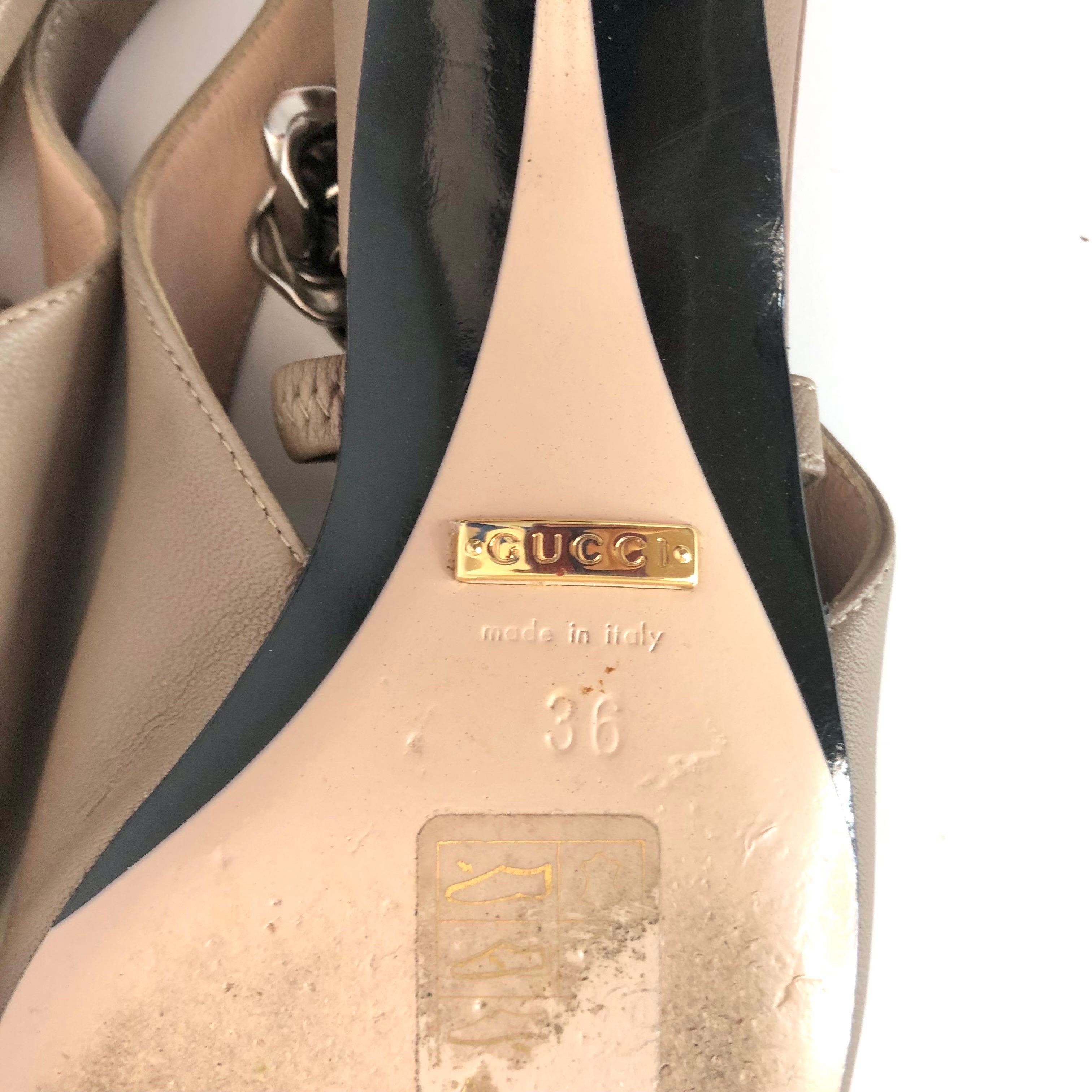 Gucci Baby Bit Deva Taupe Maryjane Pointed Toe Slingback Kitten Heel Pumps 36 in vendita 4