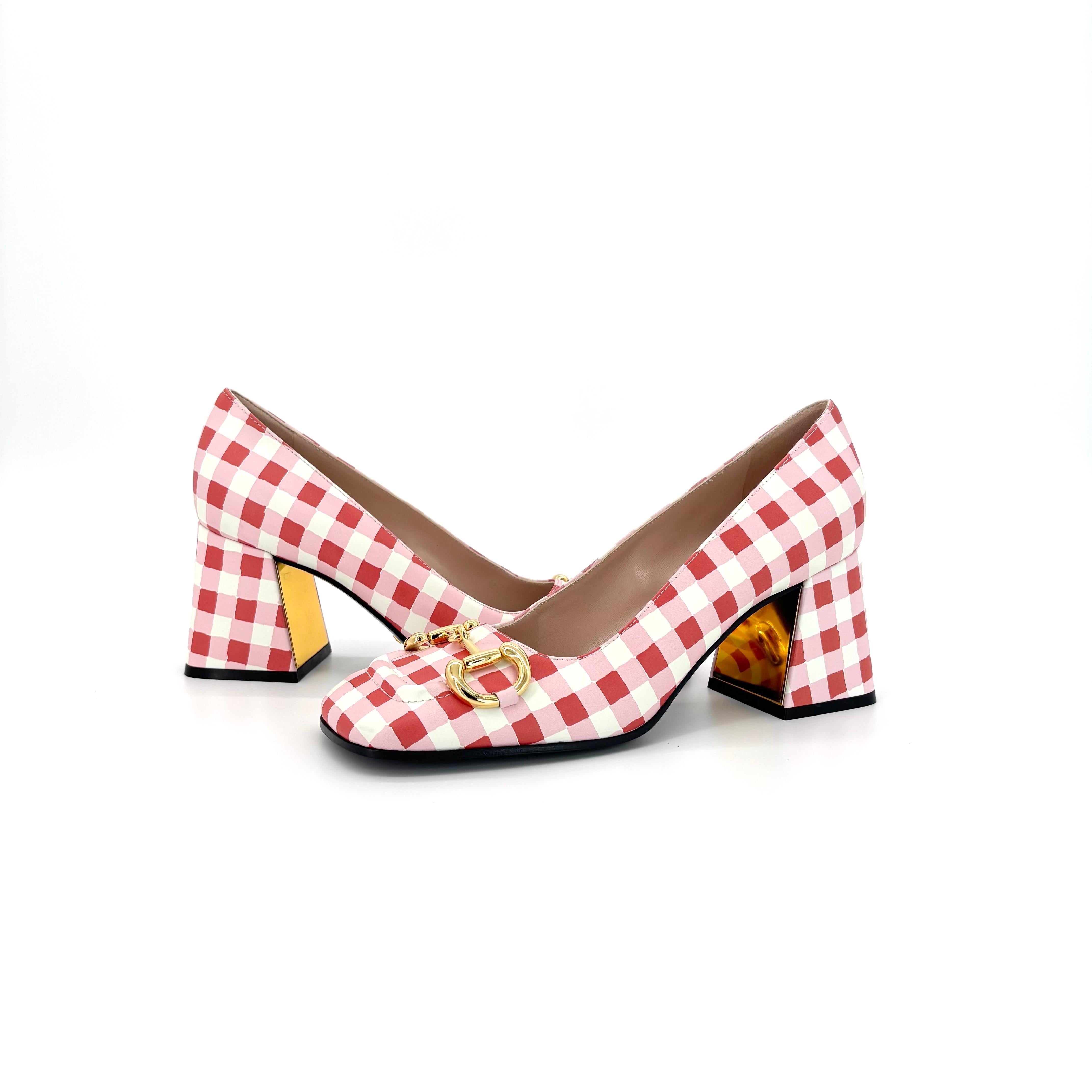 Gucci Baby Horsebit Ken Scott Jardín a cuadros Plataforma Tacones Bombas 37.5 en Excelente estado para la venta en Mechanicsville, VA